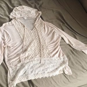 Boho light shirt with hood